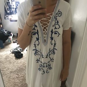 Lulu's Dresses - Lulu’s White lace up dress Lulu's Dresses - Lulu’s White lace up dress